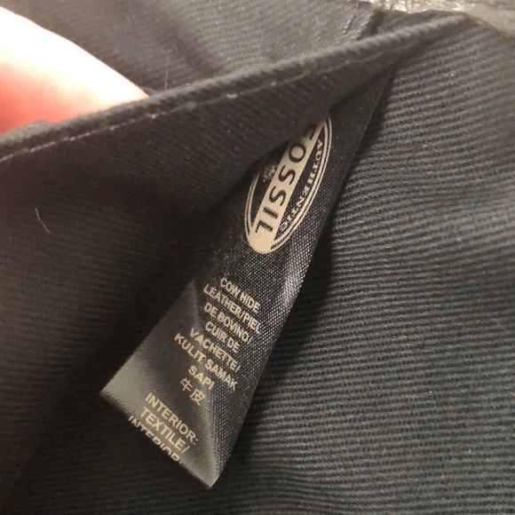 Fossil Cowhide Leather Wallet - Picture 5 of 5